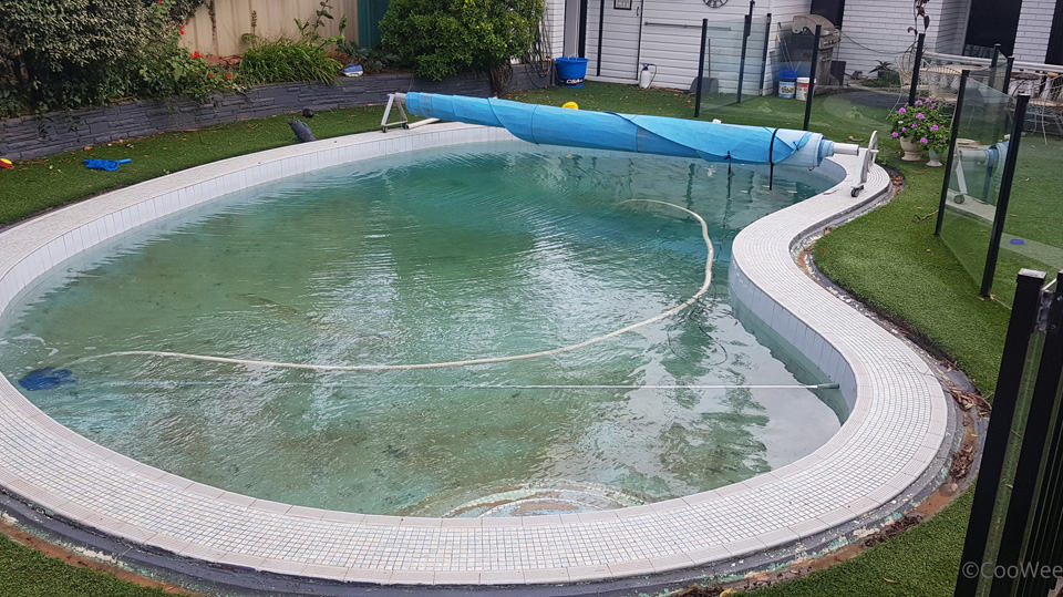 Mt Eliza pool renovation before